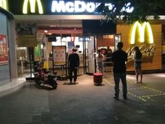 -华润万家(摩尔城店)