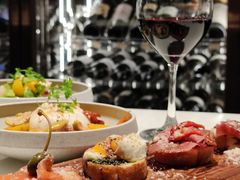 -wineapp葡萄酒餐吧(外滩金融中心店)
