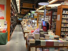 -西西弗书店(三峡广场湟恩新纪元购物广场店)