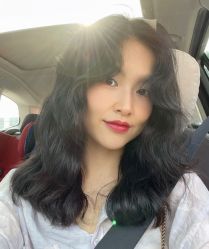 -变画·发型STUDIO