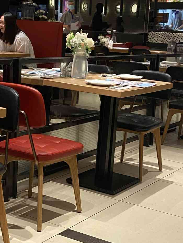 必胜客(尚都店)-"良心点评:「必胜客」凯德广场店.在大众点.