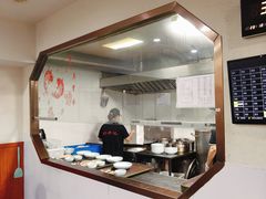 -裕兴记•蟹黄面馆(人民广场店)