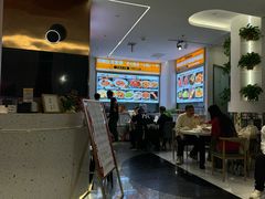 -嗨辣小聚·盘锦河蟹·海鲜烧烤龙虾(盘锦十年好店)