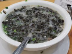 捞渣什鱼紫菜汤-鹏城人家海鲜酒家·23年老字号(较场尾店)