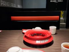 -胖哥俩肉蟹煲(杭州大厦中央广场店)