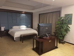-郑州粤海酒店(郑州二七广场店)