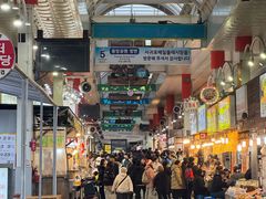 -西归浦每天偶来市场