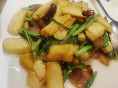 -蔼若春.传承三十年云南菜(金碧公园店)