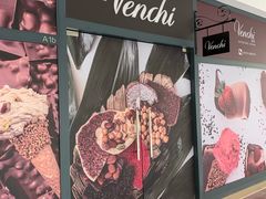 -VENCHI 闻绮(上海佛罗伦萨小镇店)
