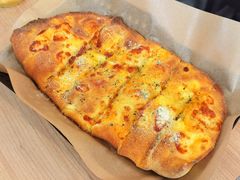 芝士火腿满溢包-达美乐比萨(中康路店)