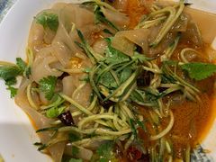 -靠山屯东北农家菜(八龙桥雅苑店)