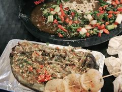 -何师烧烤Pro ·江湖川菜·小龙虾·精酿(太古里旗舰店)