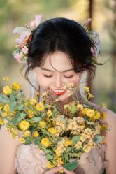 -雪中彩影婚纱摄影·微光艺术中心