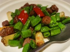 京蒜黑椒爆雪花牛肉粒-一德轩·闽.粤料理(福州广场店)