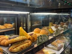 -星巴克臻选(青岛麦凯乐分店)