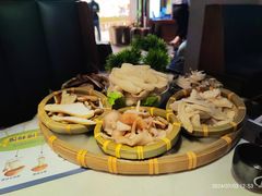 -菌彩云南野生菌火锅(呈贡七彩云南第壹城店)