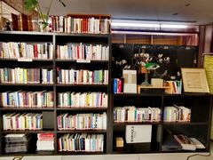 -二酉书店TOYOU BOOKS
