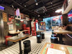 -肥汁米蘭香港米线(定西路店)