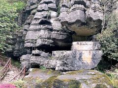 -梭布垭石林景区