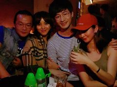 -TZ House音乐现场(来福士中心店)