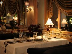 -火车头法国西餐厅