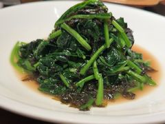 紫菜炒菠菜-喜鼎海胆水饺(东港店)