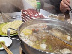-官塘陈记鱼生·潮汕砂锅粥·牛肉火锅(潮枫路总店)