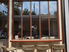 -VERIE BAKEHOUSE