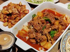 -耶里夏丽·新疆菜·28年喀什老馆(田林东路店)