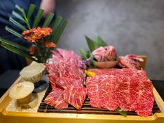 -铭牛烧肉·和牛海鲜自助(高新月牙湖店)