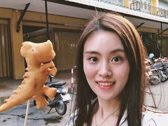 -恐龍造型油條