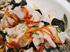 顺德无骨鲫鱼蒸虫草花-酌宴府The China Club·广州万富希尔顿酒店(云城东路店)