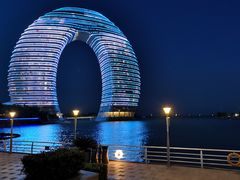 -湖州太湖旅游度假区-月亮广场