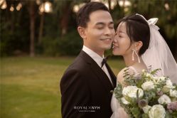 -挪娅婚纱摄影皇家会所