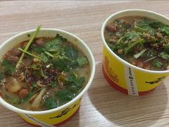 -八哥酸辣粉(大中路步行街店)