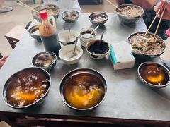 -正宗杨记普洱酸醋米线(总店)