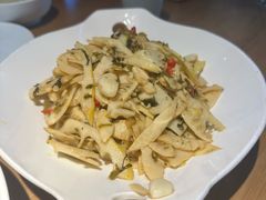 -卞氏菜根香(青羊万达店)