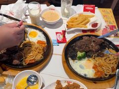 -豪享来(我格广场店)