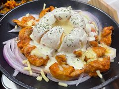 芝士熔岩火焰鸡-意成料理
