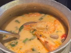 -大头虾越式风味餐厅(光明广场店)