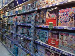 -TOYSRUS玩具反斗城(重庆来福士店)