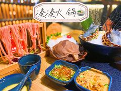 -湊湊火锅·茶憩(上海合生汇店)