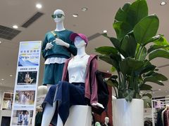 -优衣库(深圳万象天地旗舰店)
