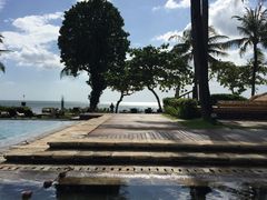 -巴厘岛洲际酒店池畔餐厅(InterContinental Bali Resort)