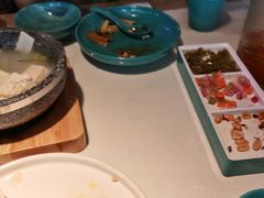 -荷塘秋月·本帮江浙菜(国权路店)