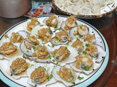 -东来菜馆•手抓海鲜家常菜•海鲜锅贴(鸽子窝店)