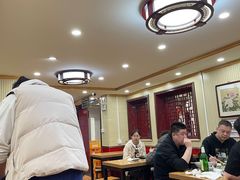 大堂-门框胡同百年卤煮(新街口店)