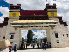 -松赞干布出生地