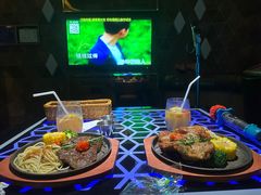 -K+全国连锁KTV(绿地缤纷天地店)