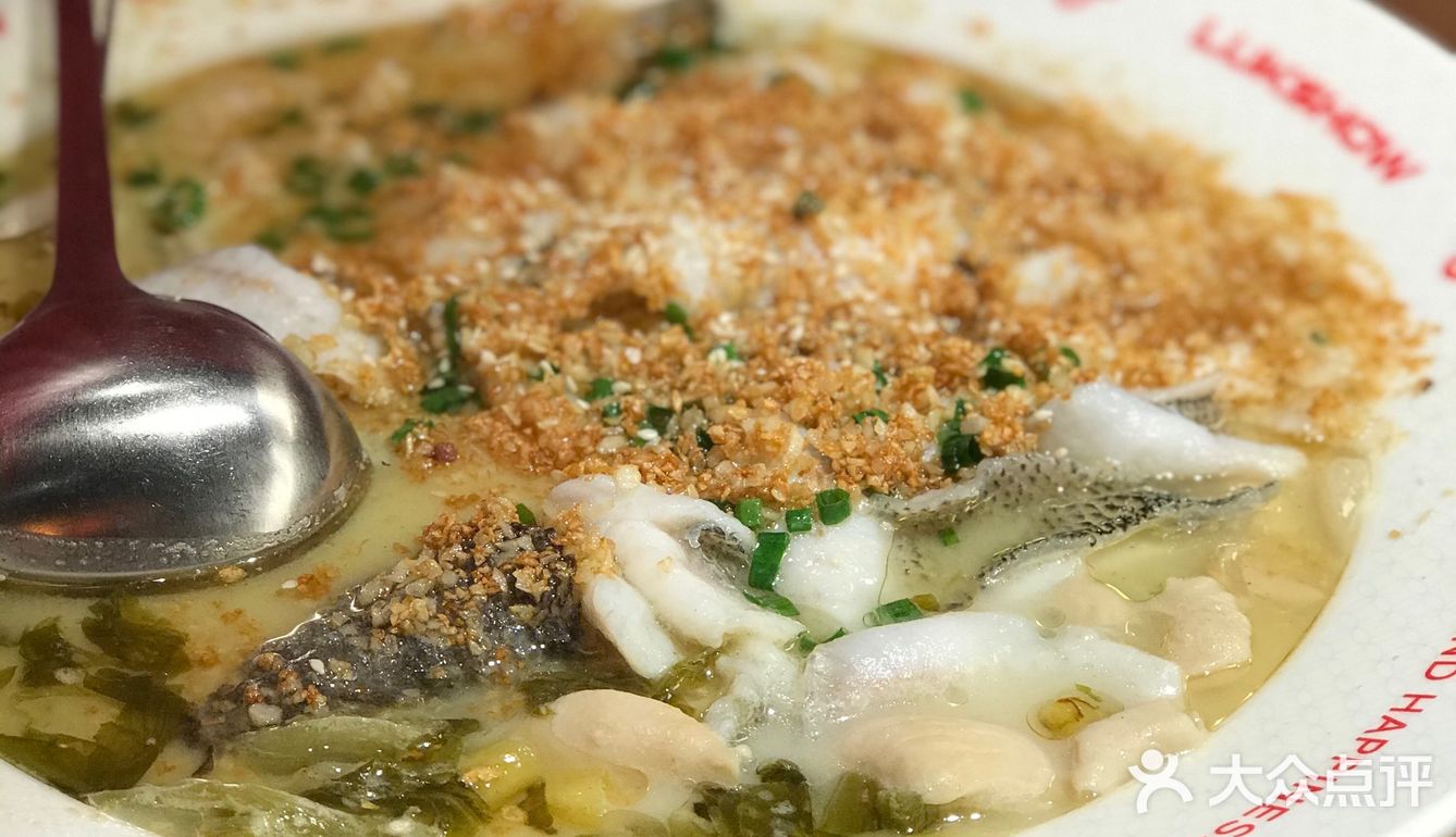 具体我也说不上反正必点 高压浓汤豆腐白菜